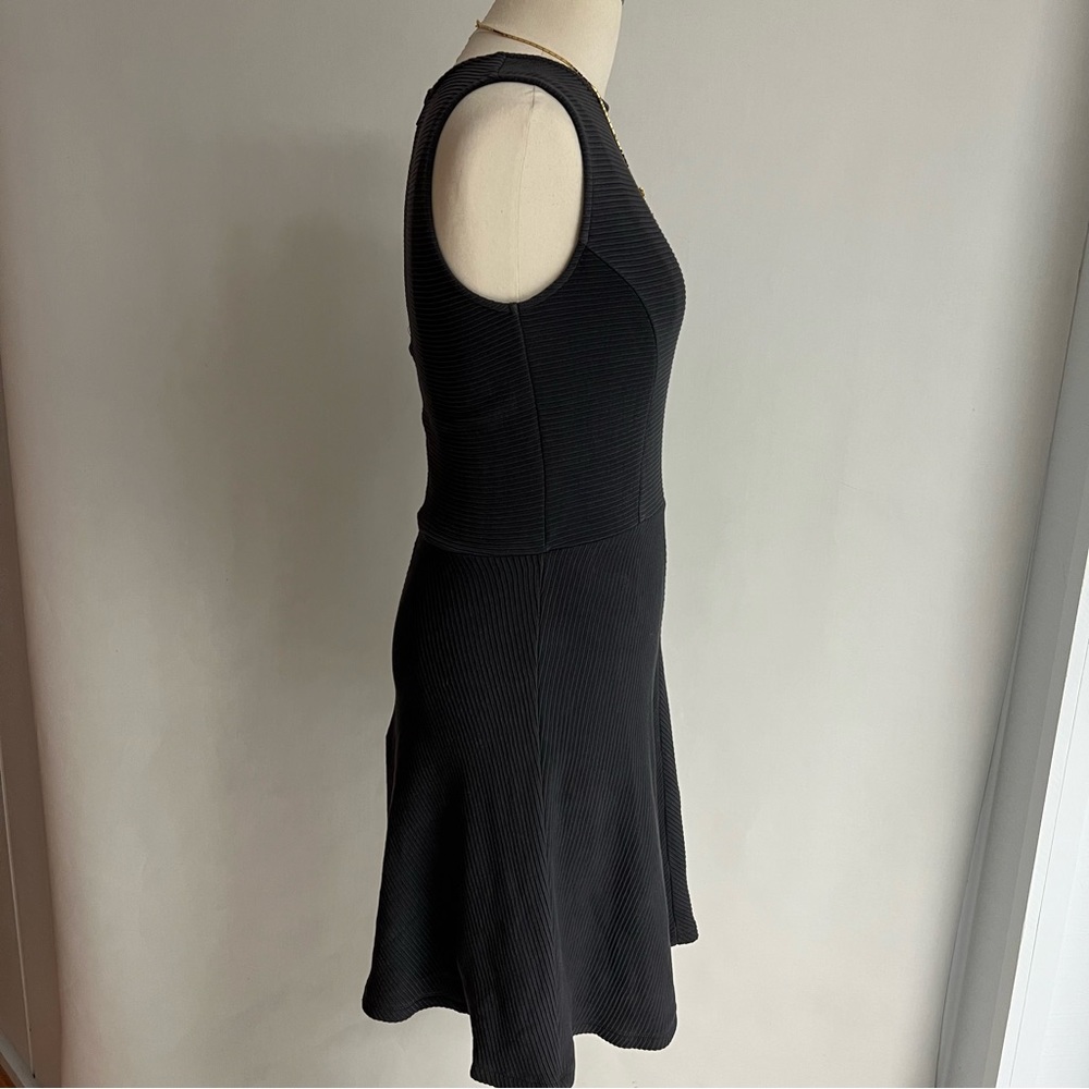 JACK WILLS Knit Fit&Flare Skater Dress - Picture 5 of 8